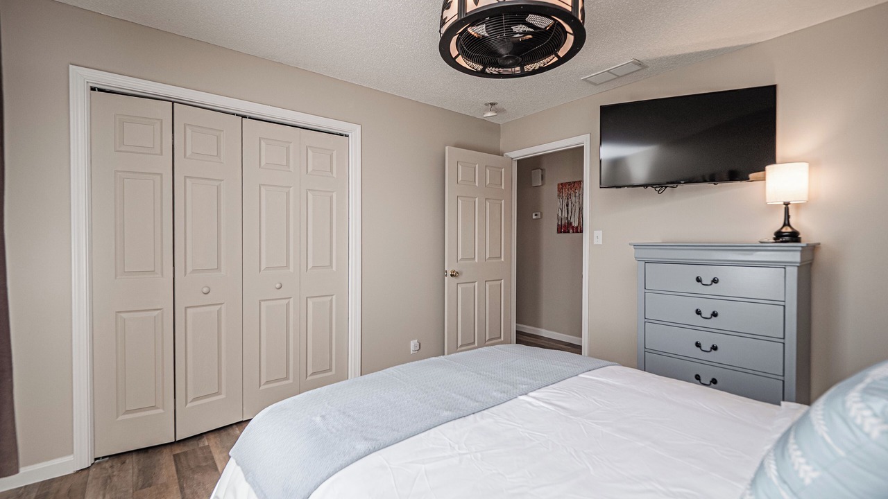 Photo of Bedroom in Evansville