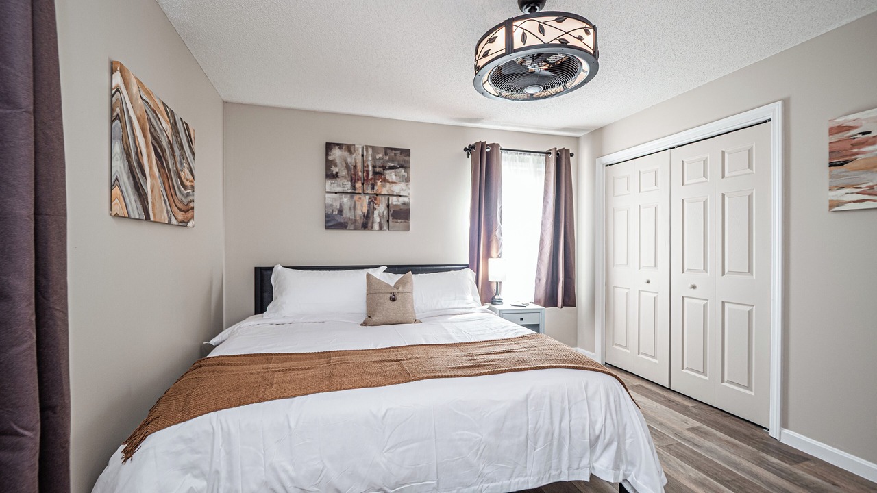 Photo of Bedroom in Evansville