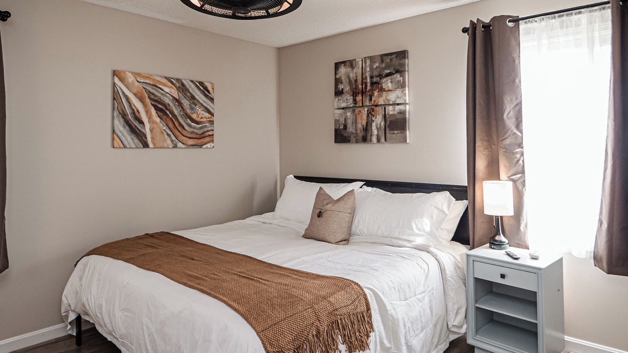 Photo of Bedroom in Evansville