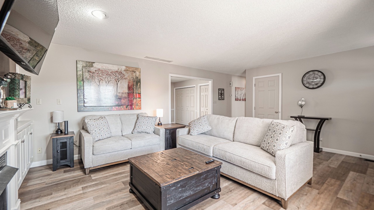 Photo of Livingroom in Evansville