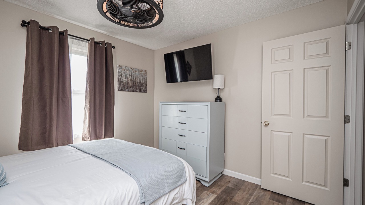 Photo of Bedroom in Evansville