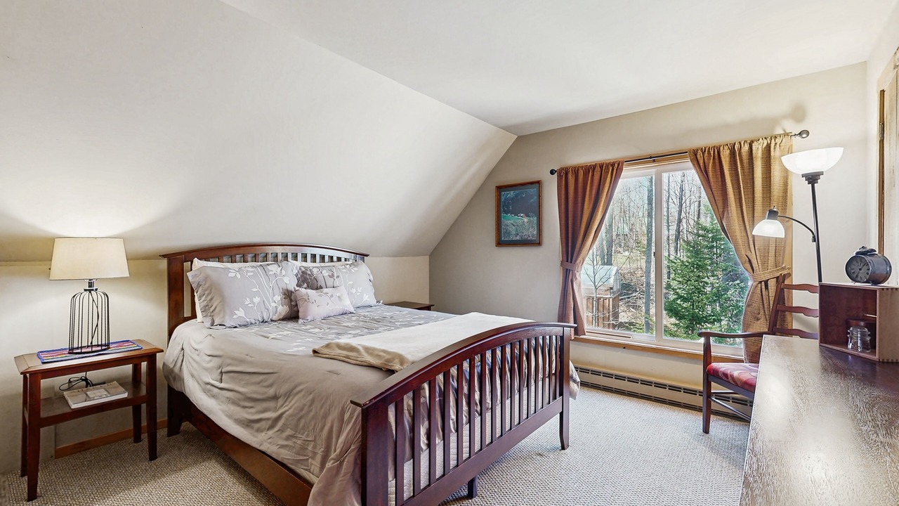 Photo of Bedroom in Greenwood