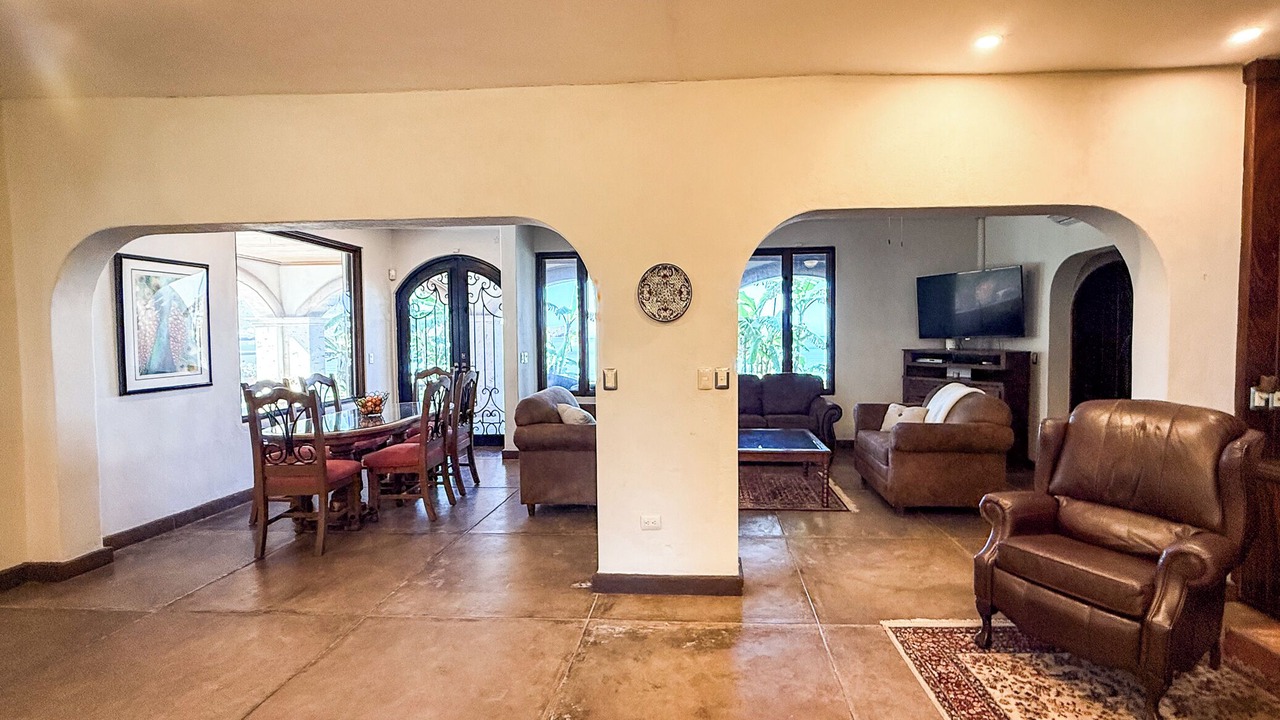 Photo of Livingroom in Miramar