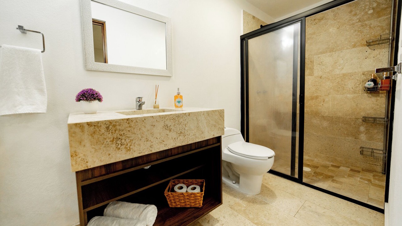Photo of Bathroom in Historic Centre