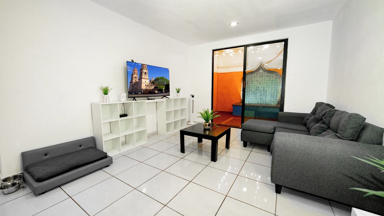 Photo of Livingroom in Historic Centre