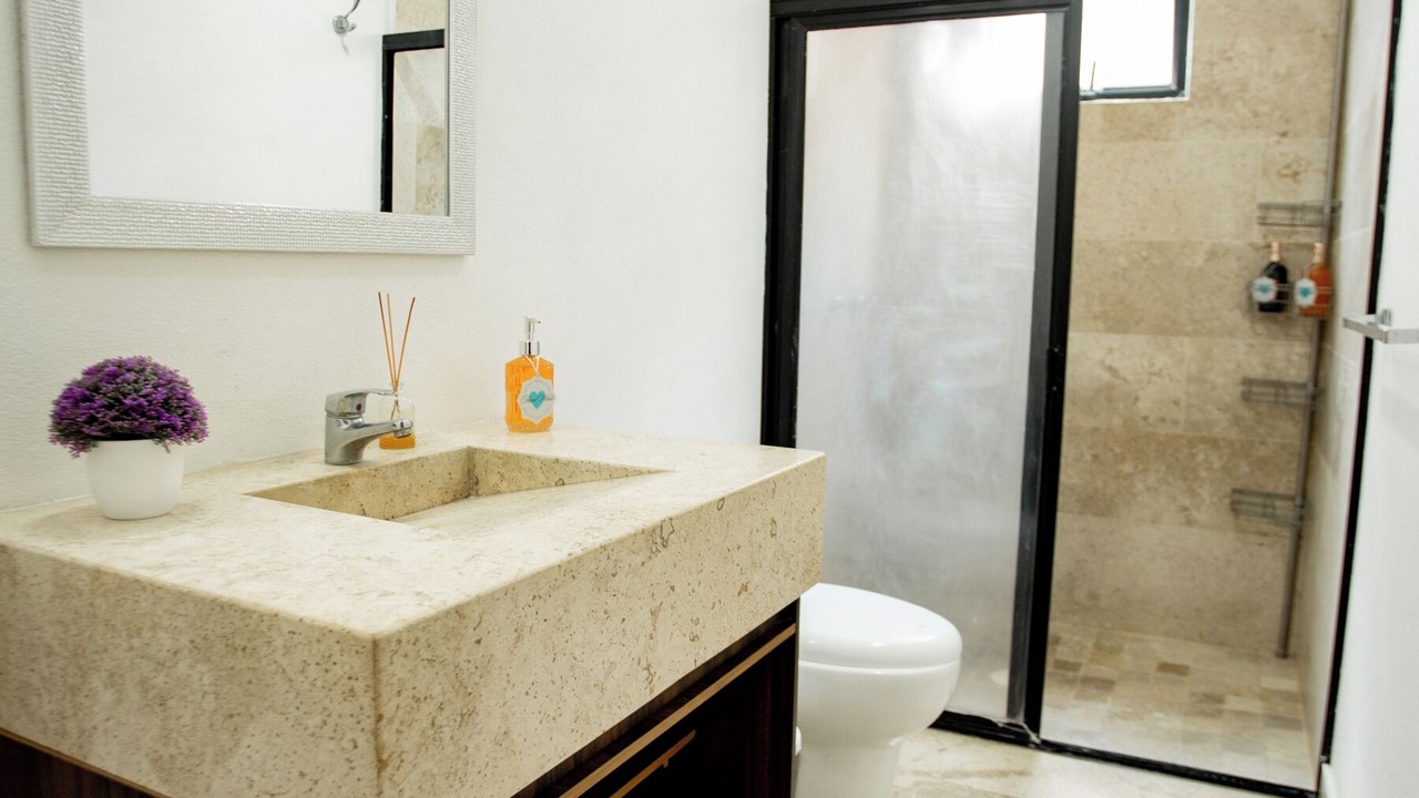 Photo of Bathroom in Historic Centre