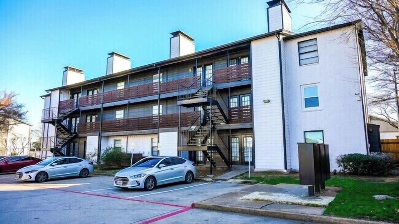 Photo of Outdoor in North Arlington