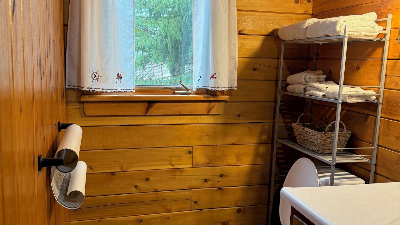 Photo of Bathroom in Seal Cove