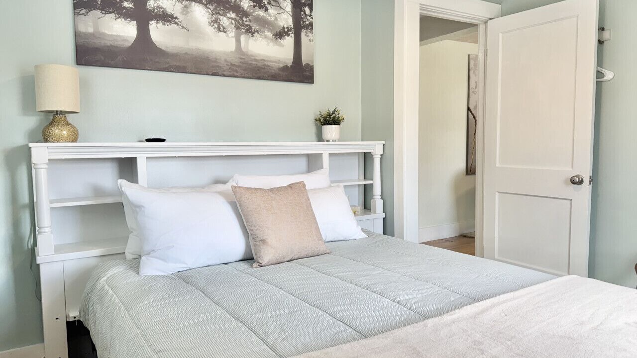 Photo of Bedroom in Hulls Cove