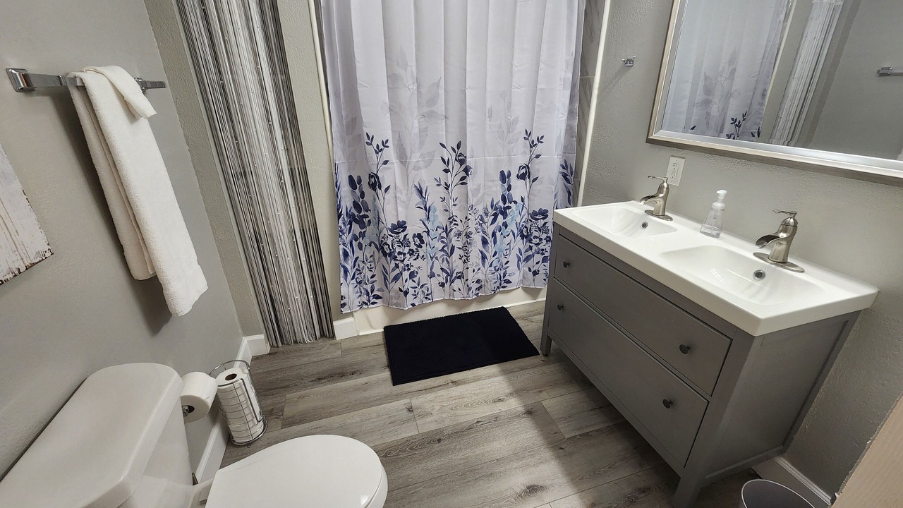 Photo of Bathroom in Historic District