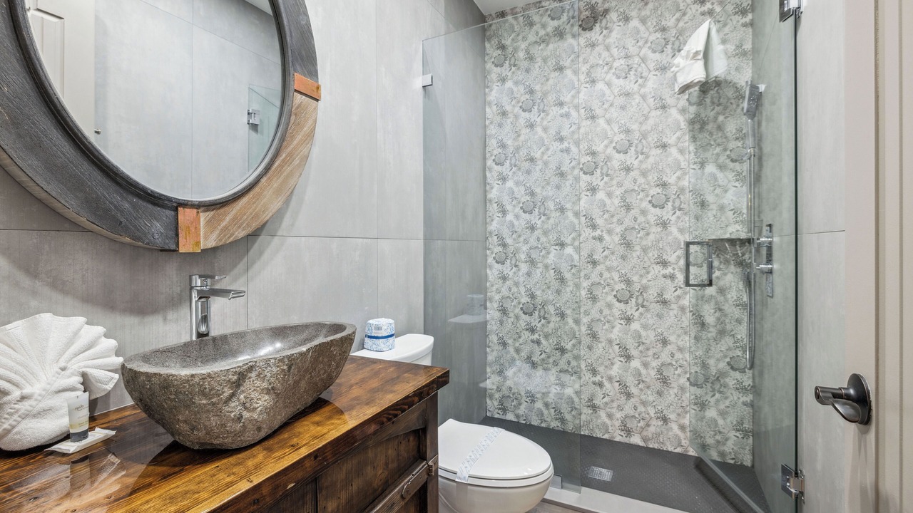 Photo of Bathroom in Chalet Village North