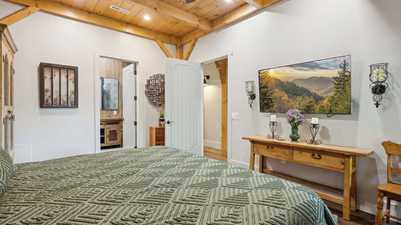 Photo of Bedroom in Chalet Village North