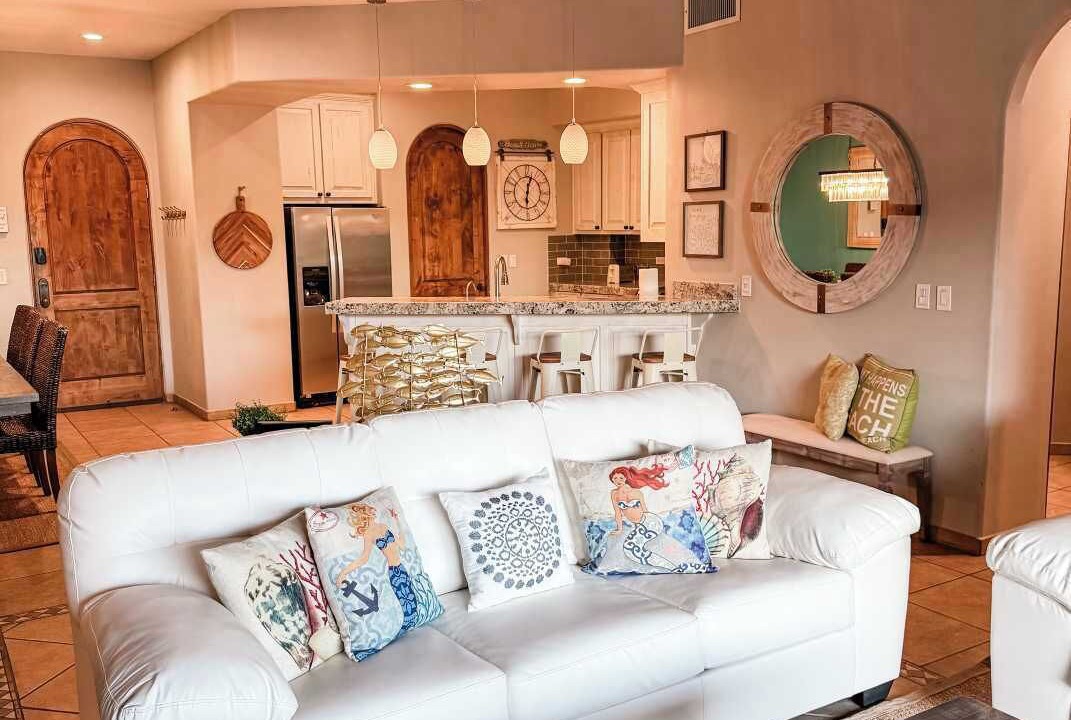 Photo of Livingroom in Sandy Beach