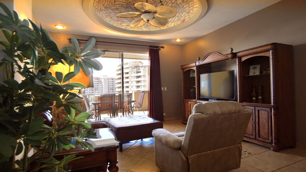 Photo of Livingroom in Sandy Beach