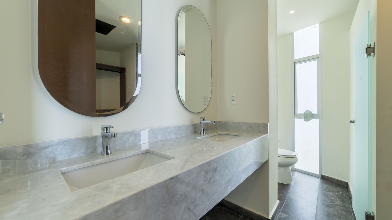 Photo of Bathroom in Miramar