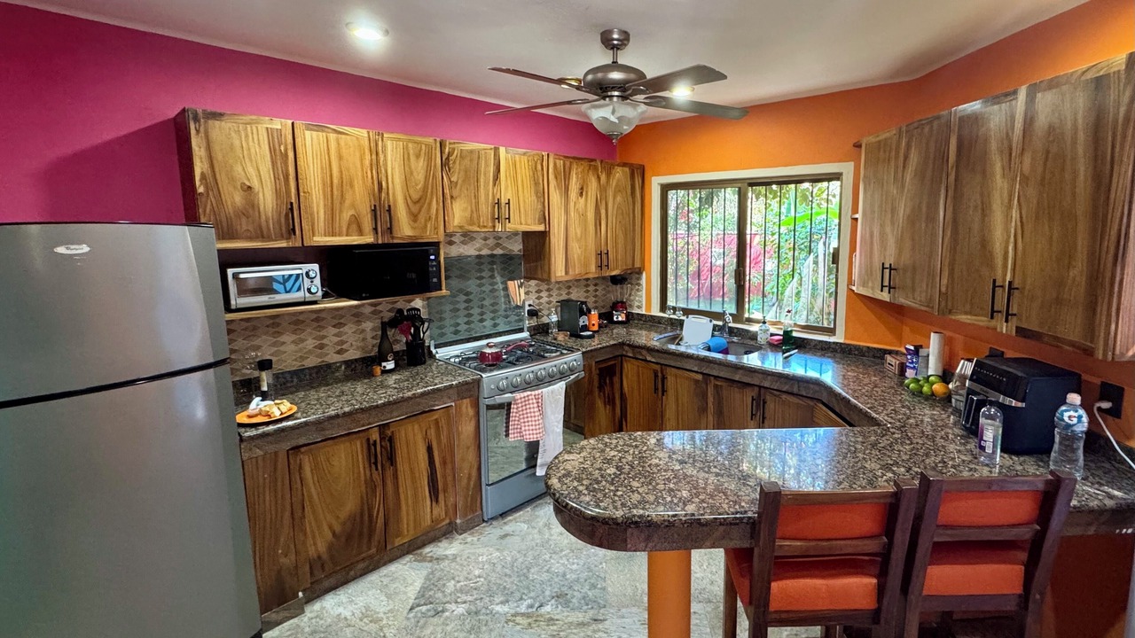 Photo of Kitchen in Flamingos