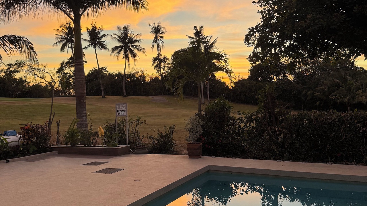 Photo of Outdoor in Flamingos