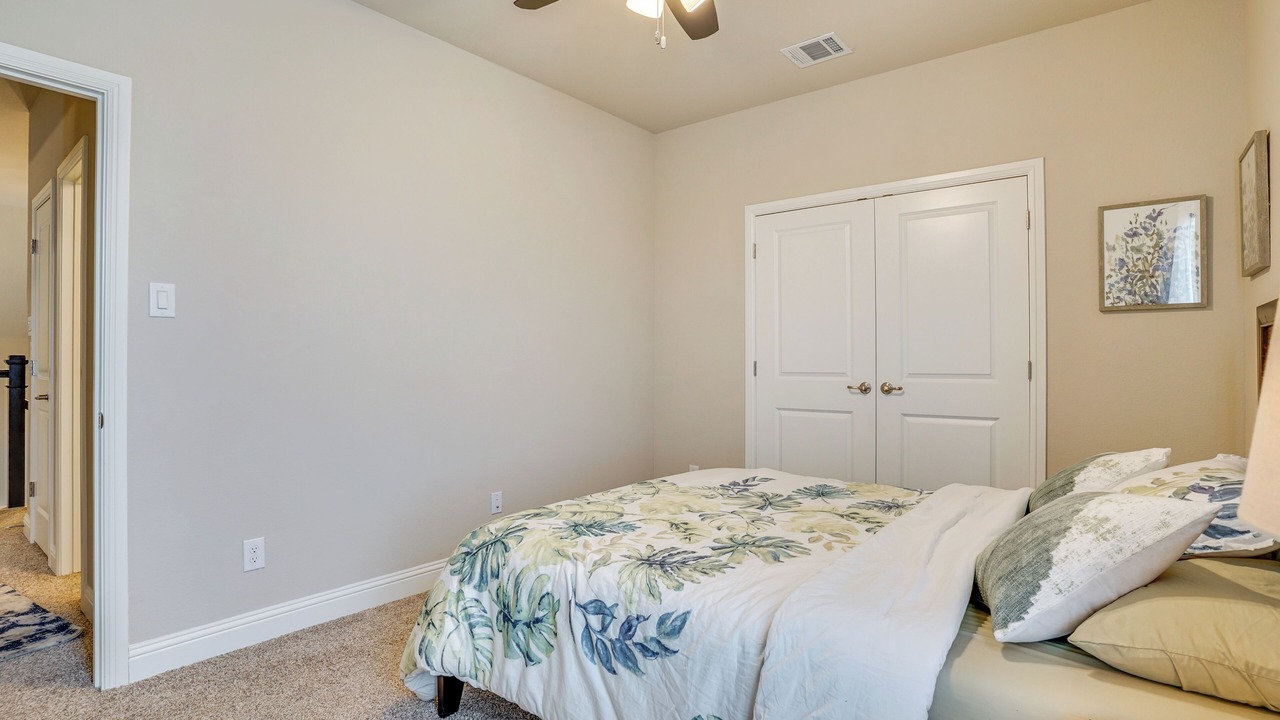 Photo of Bedroom in Mansfield