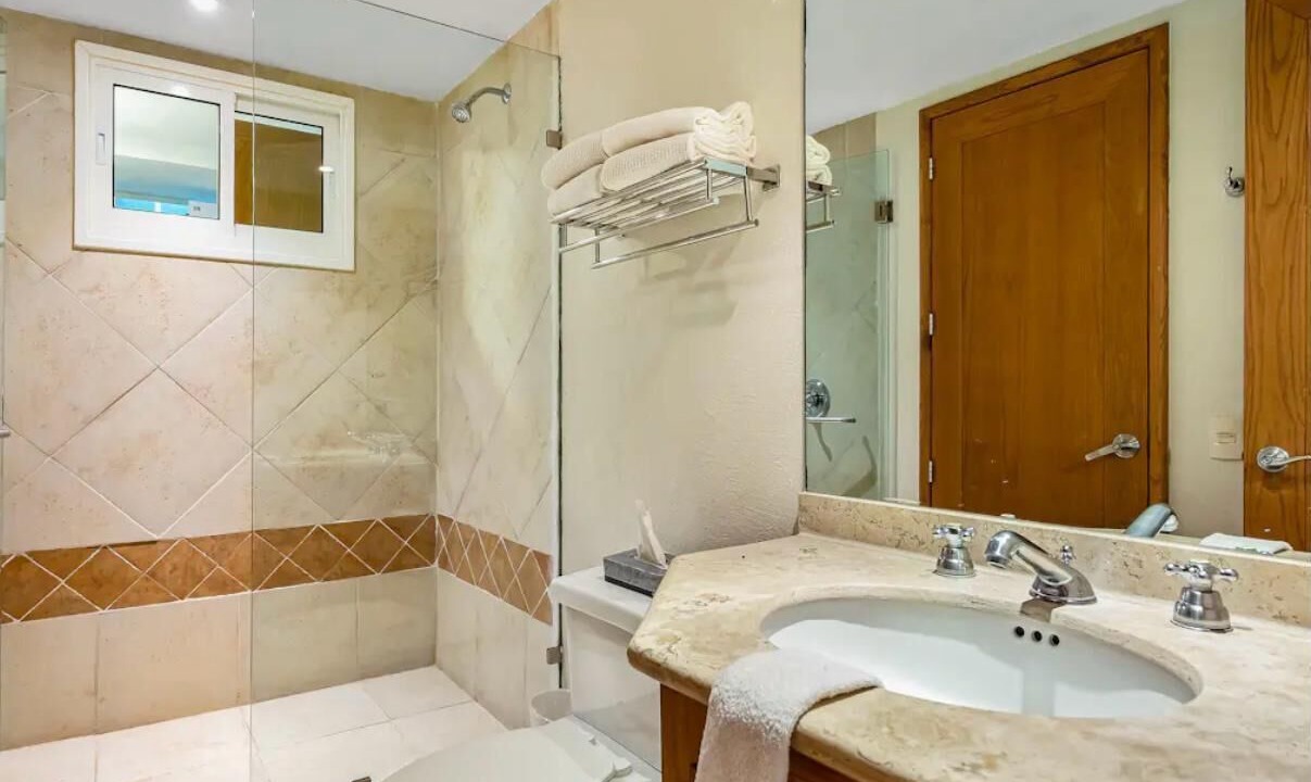 Photo of Bathroom in Marina Vallarta