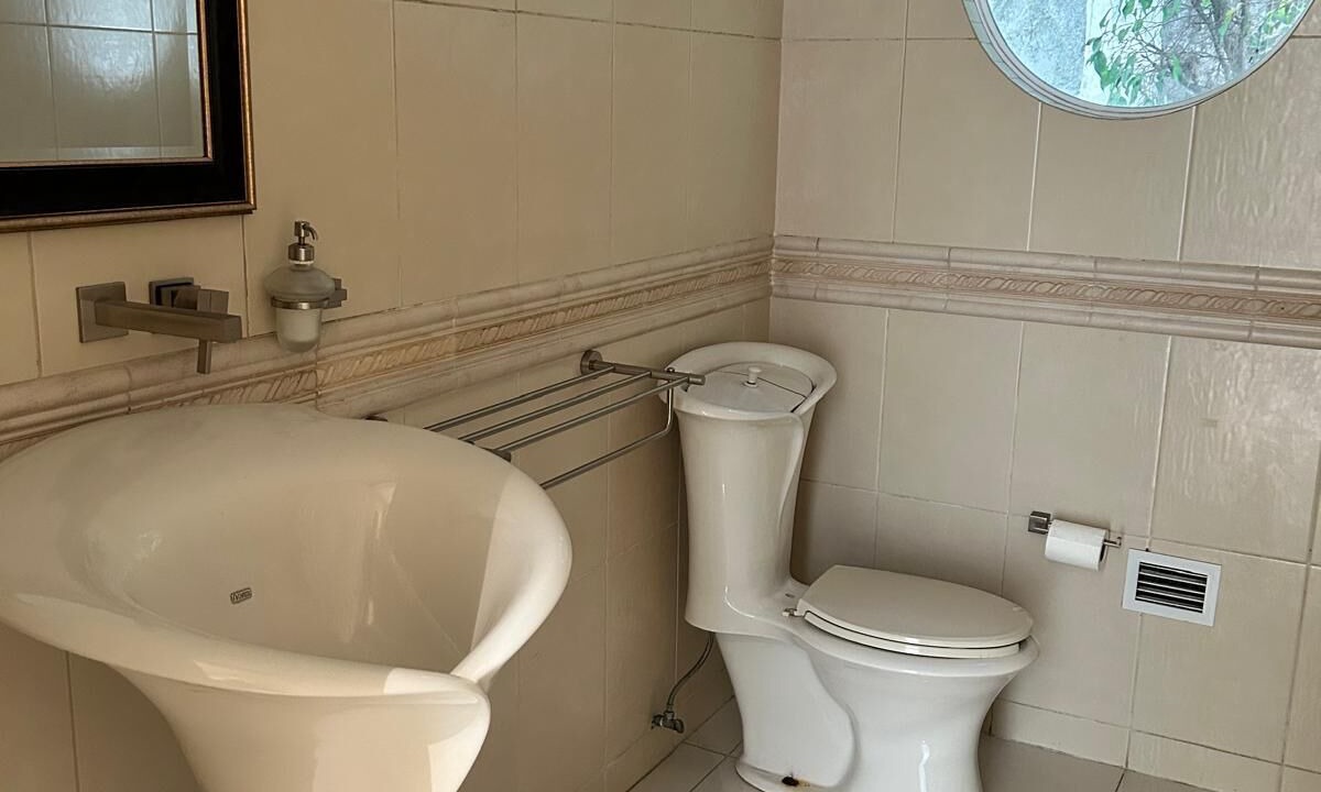 Photo of Bathroom in Bosques de las Lomas