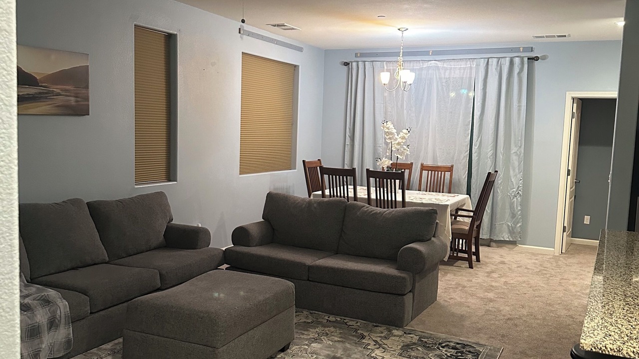 Photo of Livingroom in North Natomas