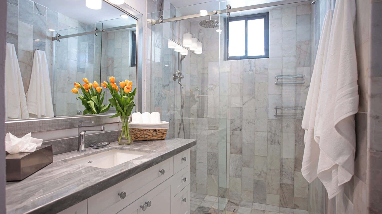 Photo of Bathroom in South Shore Hotel Area