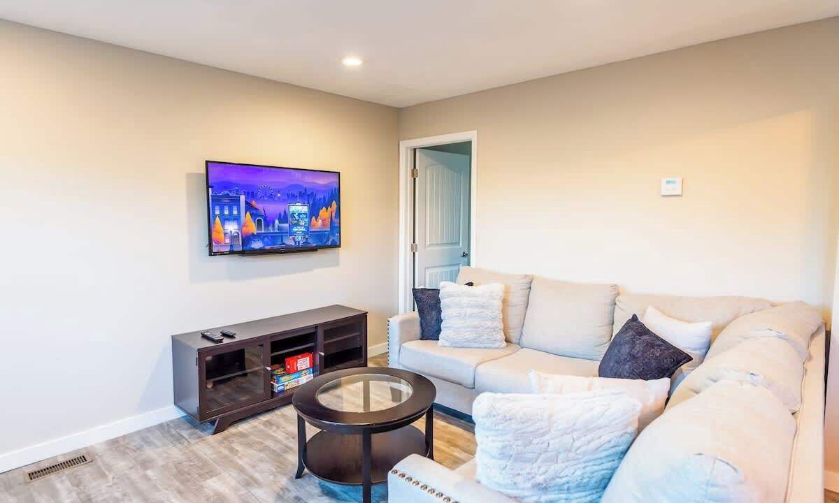 Photo of Livingroom in Salemtown