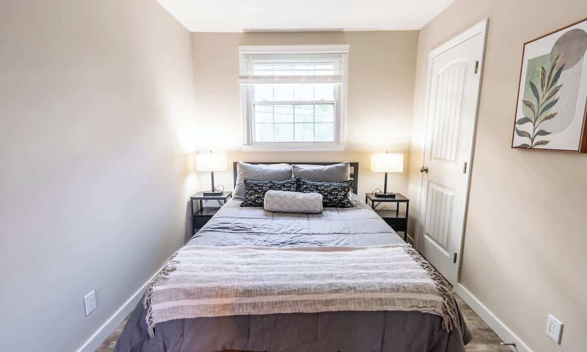 Photo of Bedroom in Salemtown
