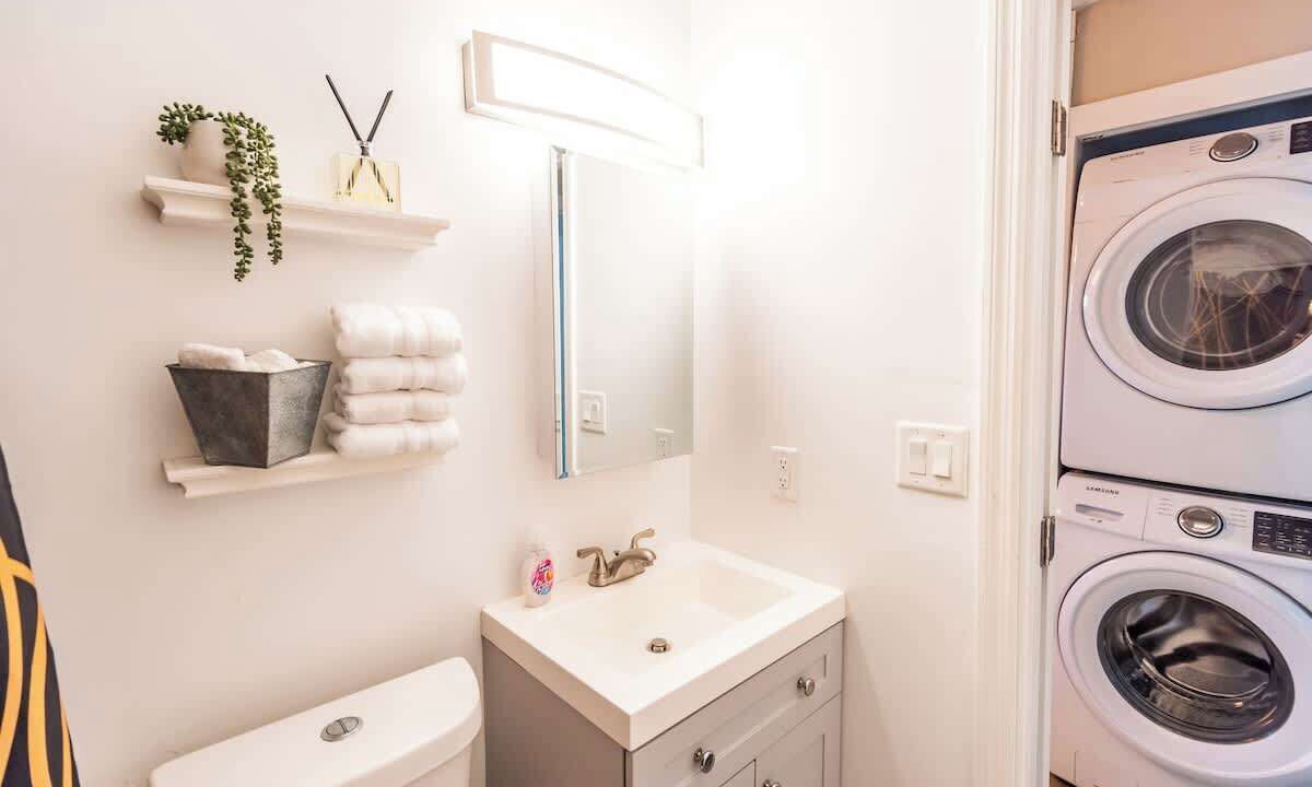 Photo of Bathroom in Salemtown