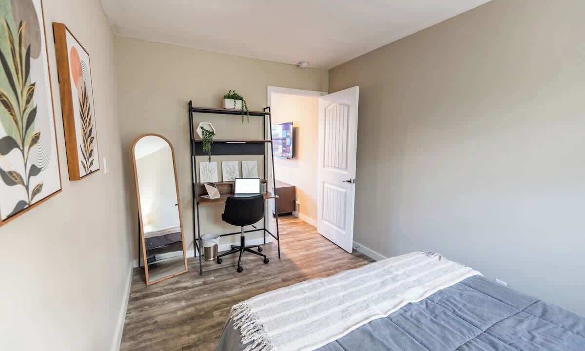 Photo of Bedroom in Salemtown