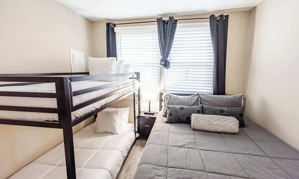 Photo of Bedroom in Salemtown