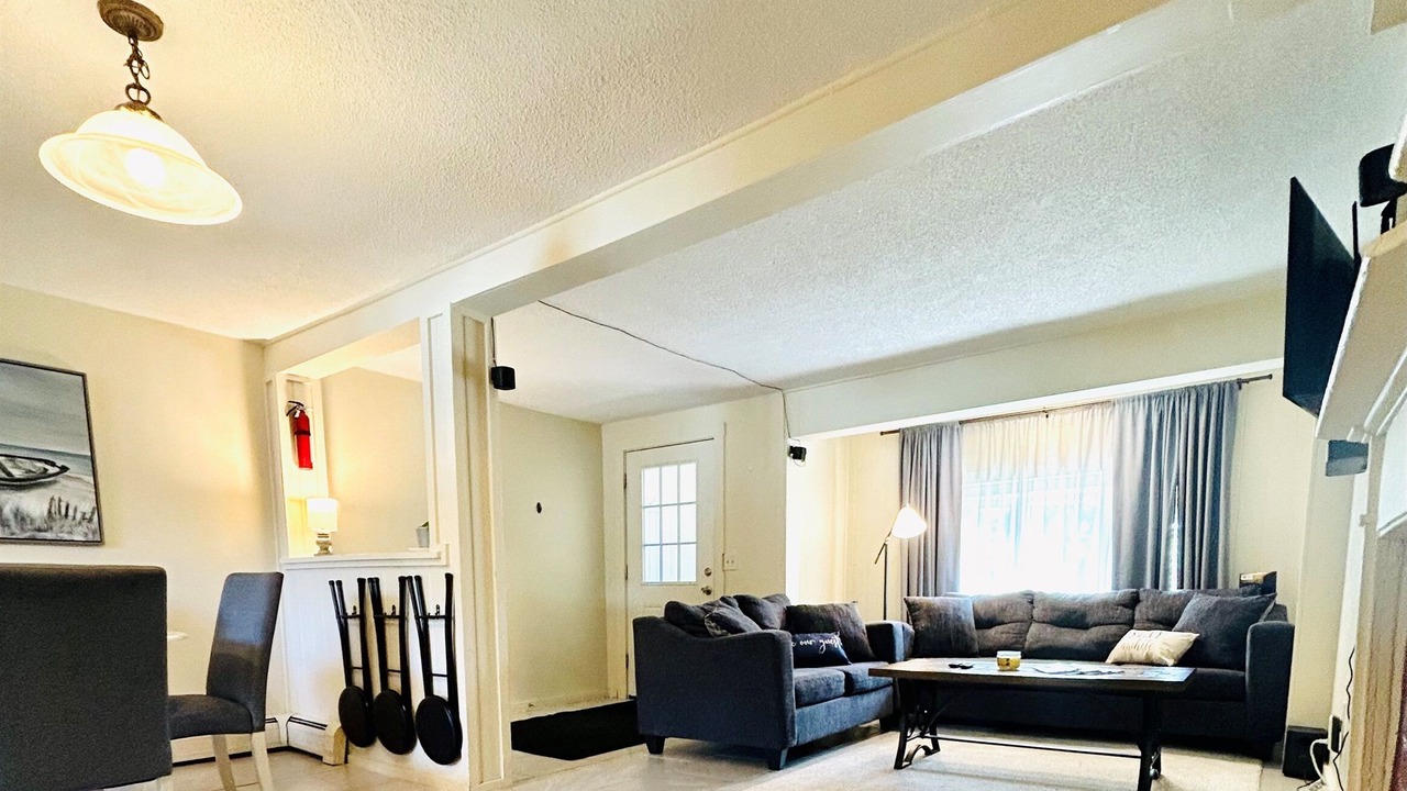Photo of Livingroom in Bath