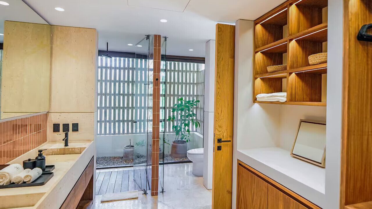 Photo of Bathroom in La Cruz de Huanacaxtle