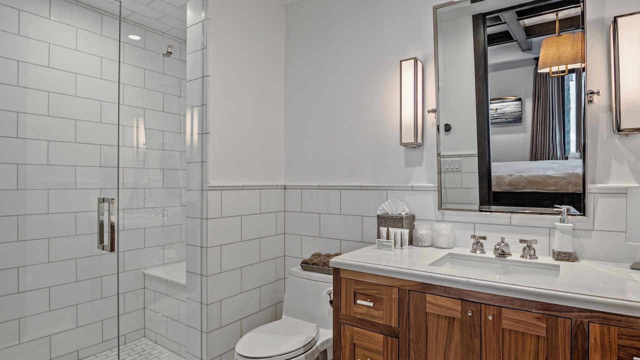 Photo of Bathroom in Empire Pass
