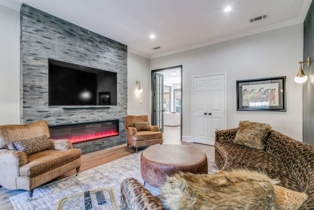Photo of Livingroom in Southlake