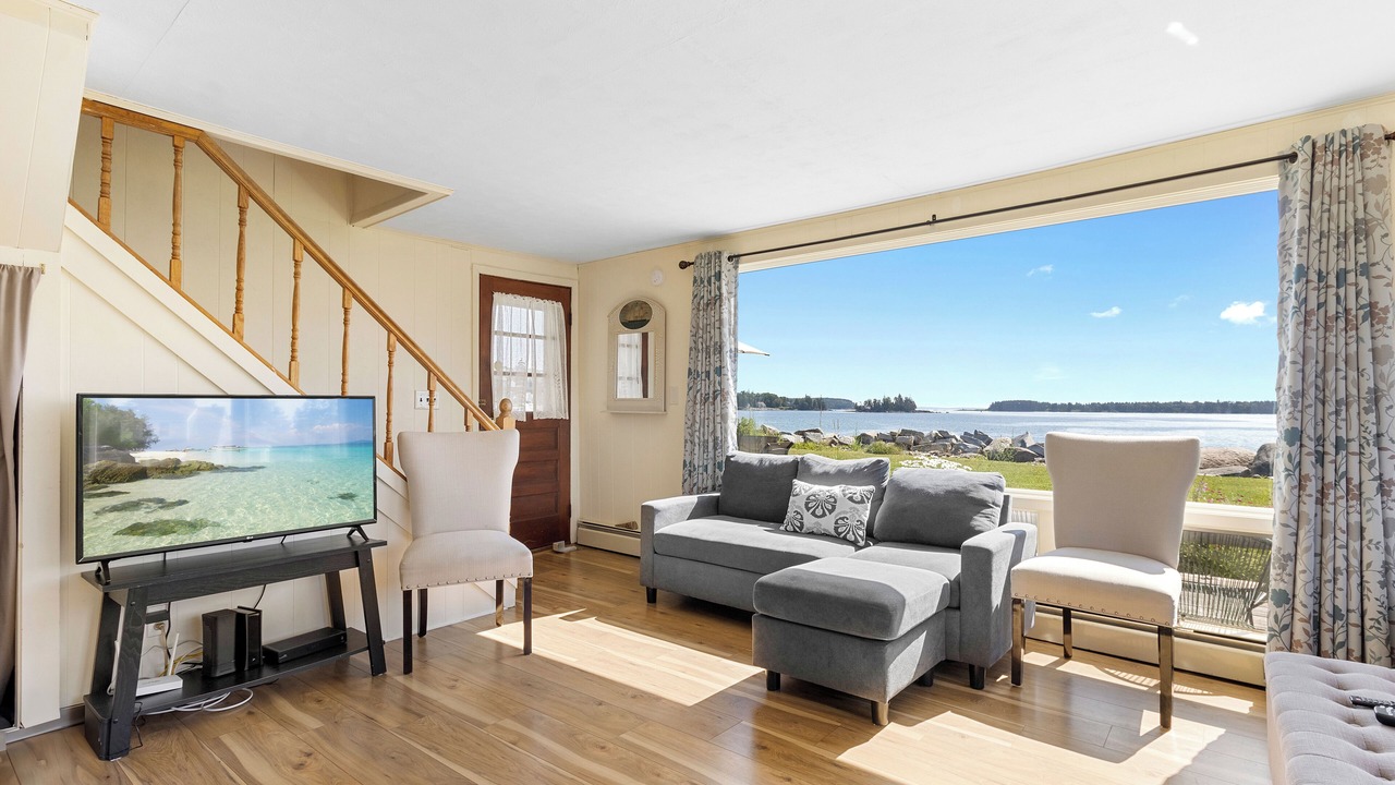 Photo of Livingroom in Owls Head