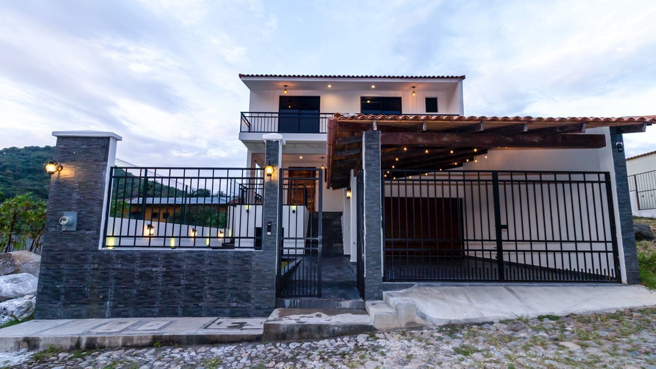 Photo of Outdoor in Mascota