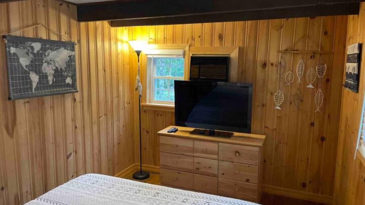 Photo of Bedroom in Otis
