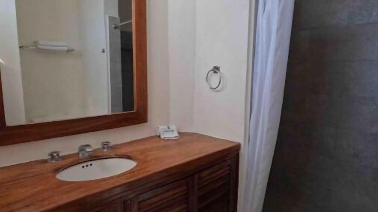 Photo of Bathroom in South Hotel Zone