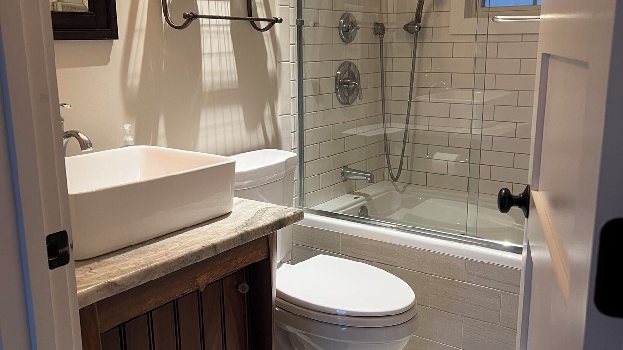 Photo of Bathroom in Great Neck