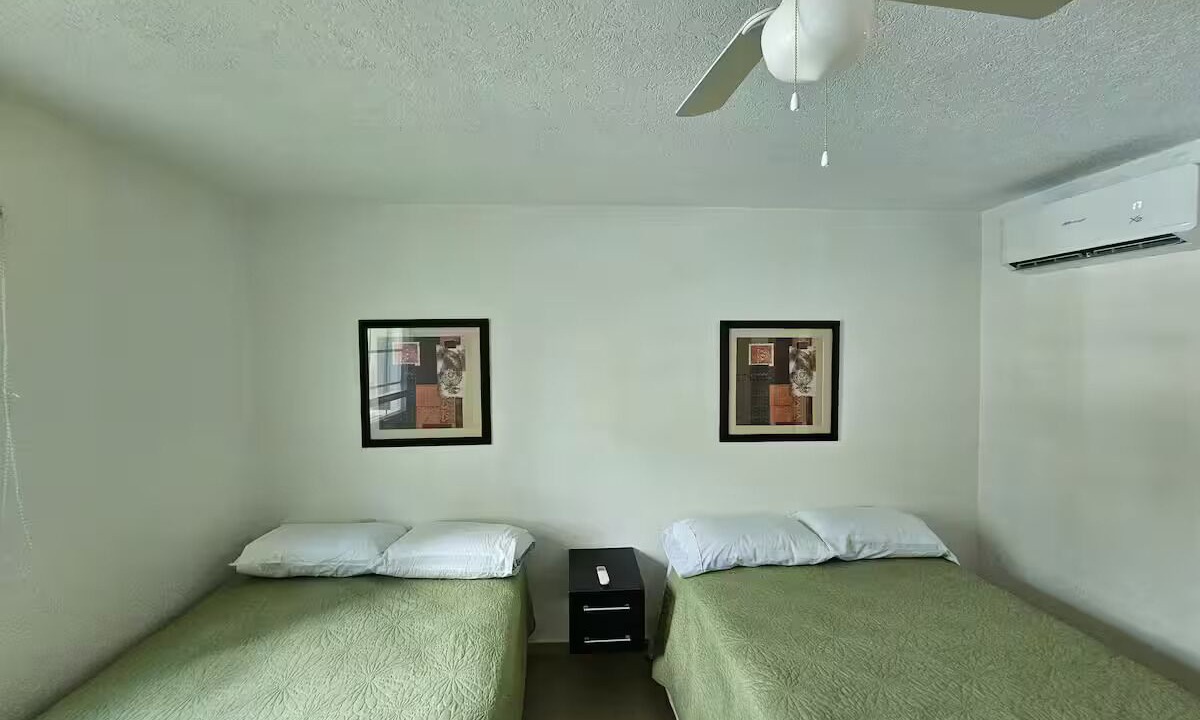Photo of Bedroom in Puerto Marques