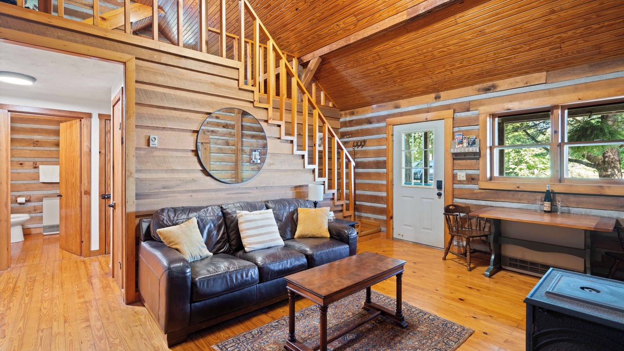 Photo of Livingroom in Birdseye