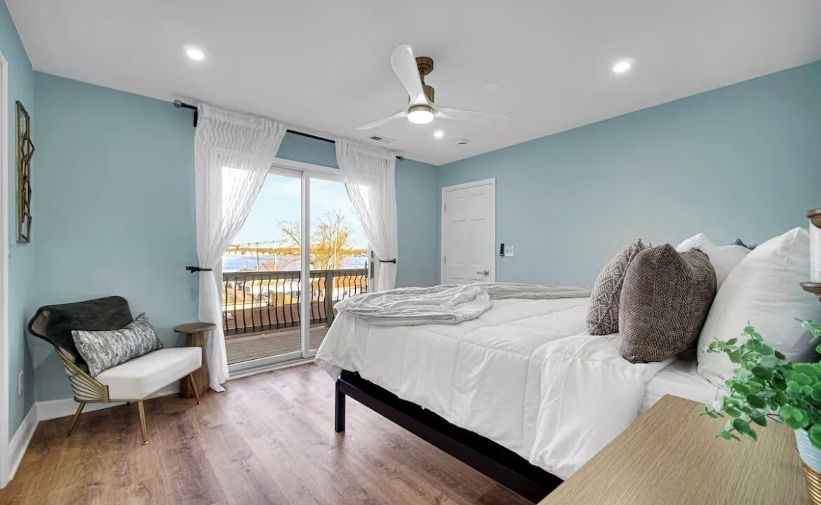 Photo of Bedroom in Cedar Lake