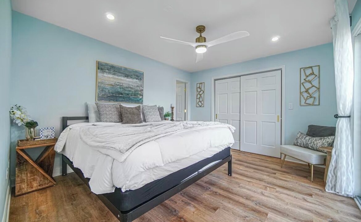 Photo of Bedroom in Cedar Lake