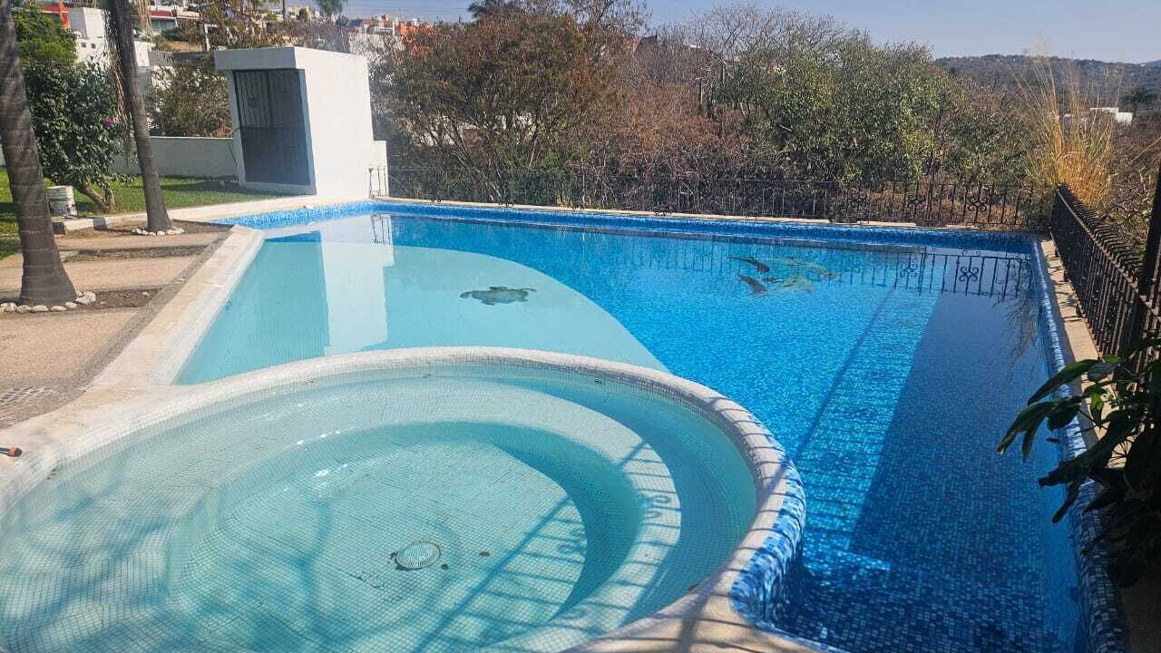 Photo of Outdoor in Burgos Bugambilias