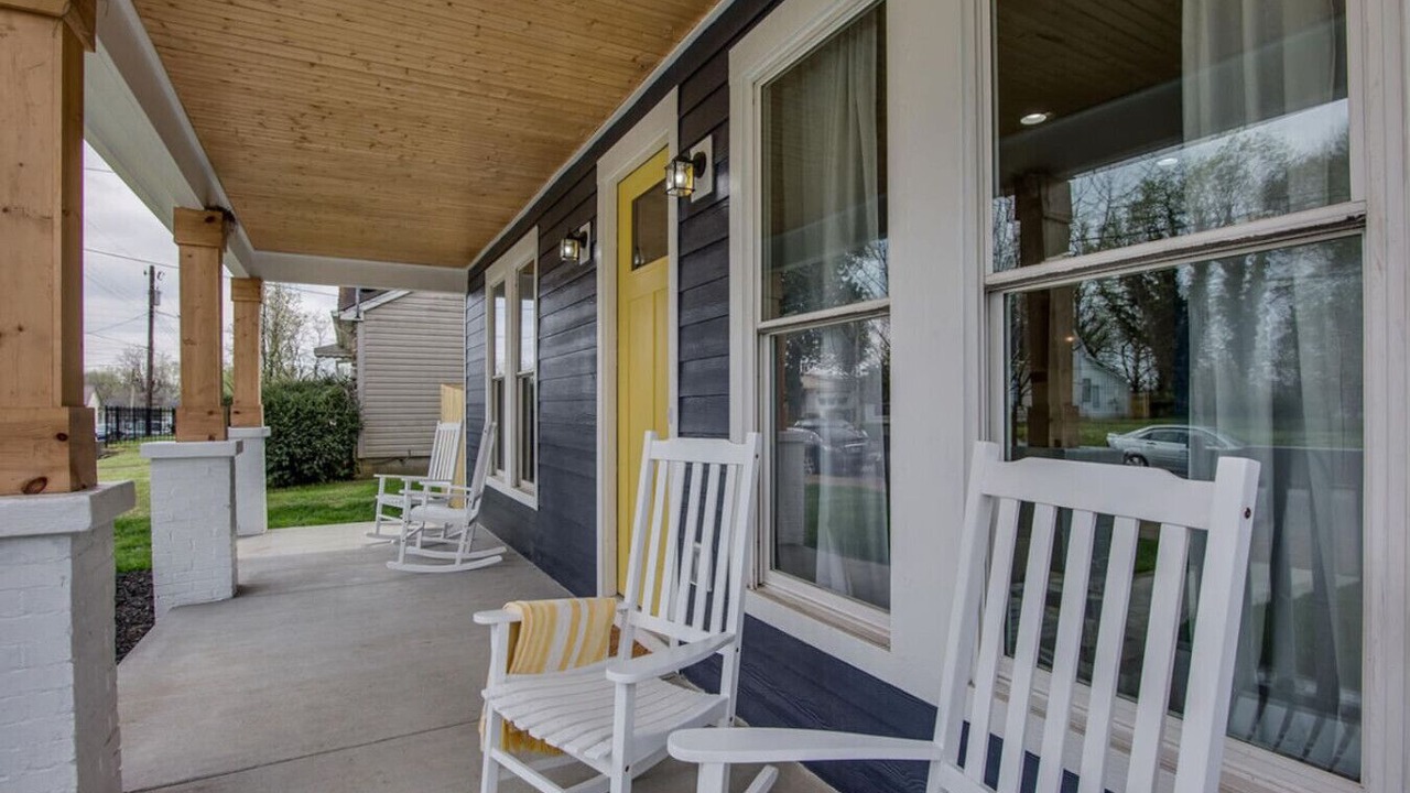 Photo of Patio Balcony in Cleveland Park