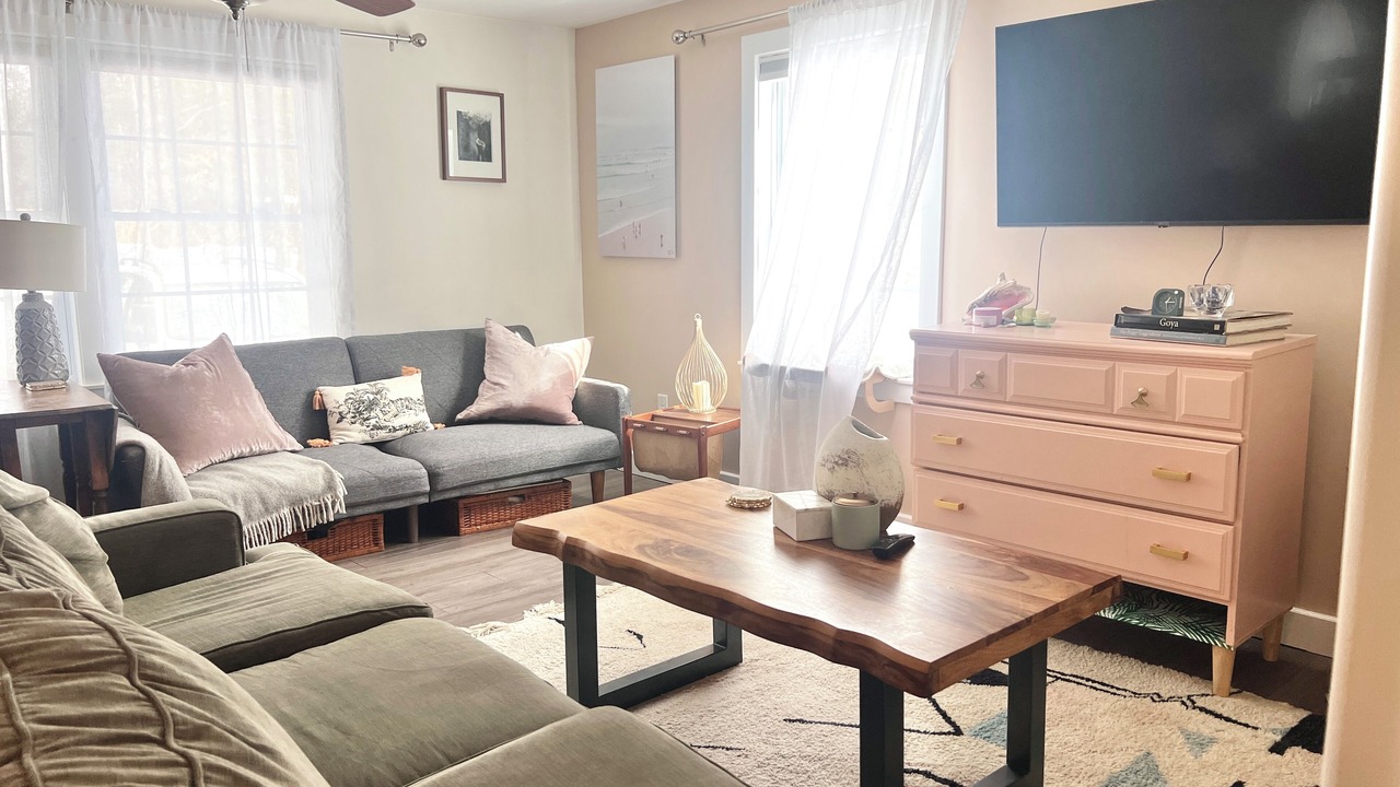 Photo of Livingroom in Lyman