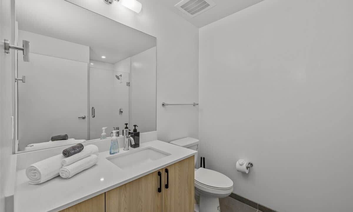 Photo of Bathroom in Garfield