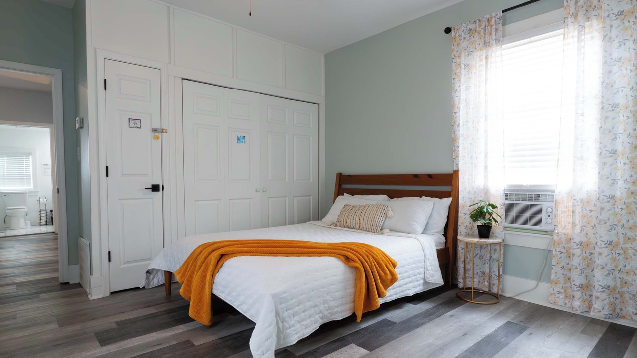 Photo of Bedroom in South Louisville