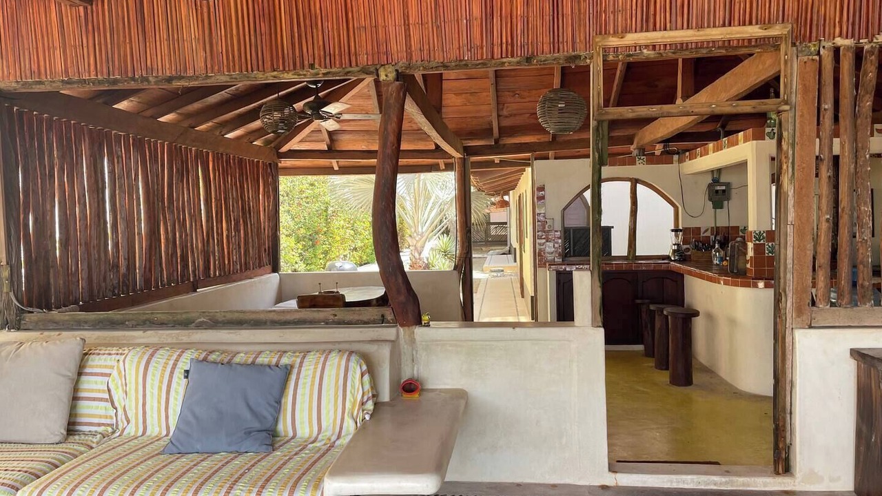 Photo of Patio Balcony in Barra de Potosi